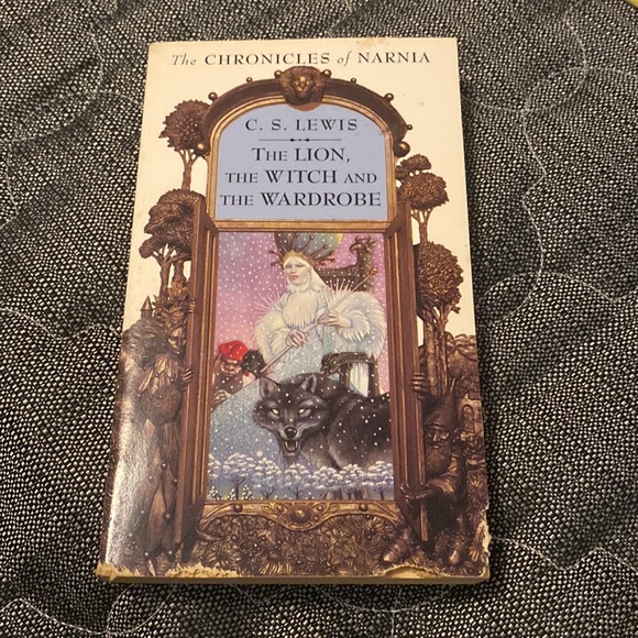 harper trophy Other - C.S Lewis Chronicles of Narnia The Lion The Witch & The Wardrobe